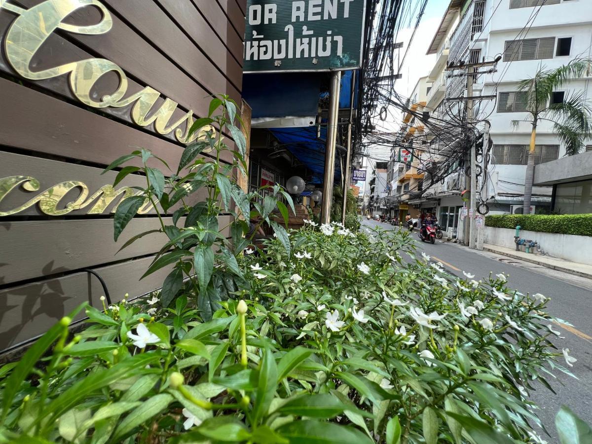 Thaiphiphat House Bangkok Exterior foto